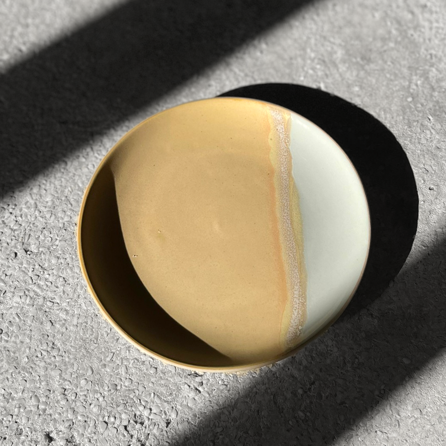 Flat Moon Plate